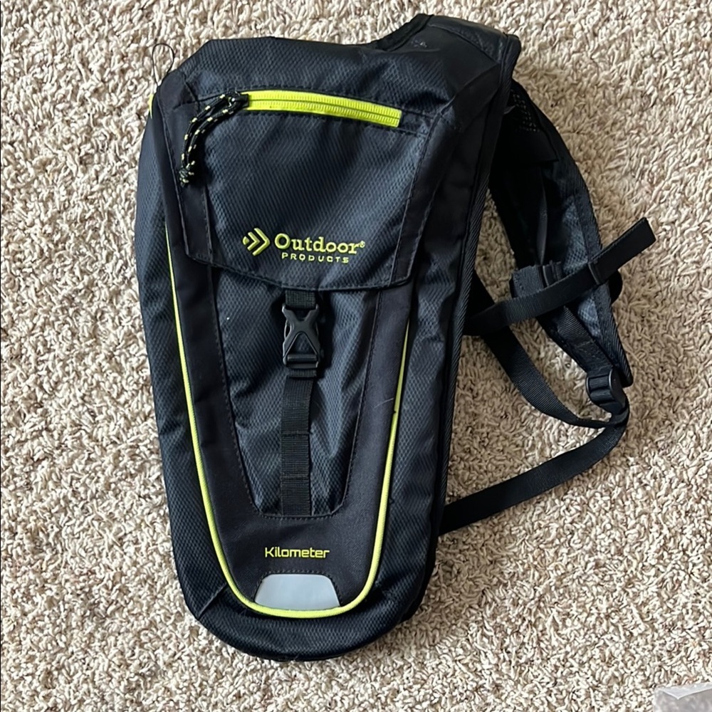 New Black and Yellow Hydration Pack